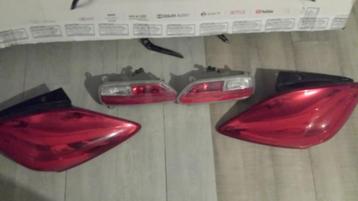 Achterlicht rechts + mistlamp rechts Kia Ceed 2016 beschikbaar voor biedingen