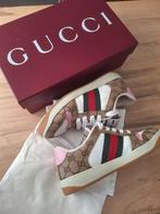 Prachtige sneakers Gucci, Kleding | Dames, Schoenen, Ophalen of Verzenden, Zo goed als nieuw, Sneakers