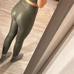 Spandex sport vert brillant taille S, Vêtements | Femmes, Vêtements de sport, Enlèvement ou Envoi, Comme neuf, Taille 36 (S), Vert