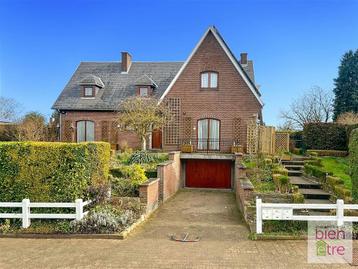 Immeuble à vendre à Autre-Eglise, 4 chambres beschikbaar voor biedingen