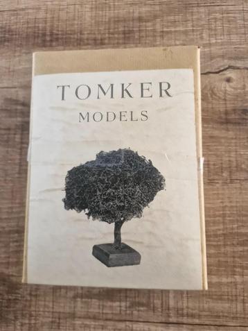 Tomker Models (Verlinden) Tree Kit 1/35 beschikbaar voor biedingen