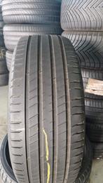 23560r18 235 60 r18 235/60/18 continental Bridgestone avec m, Ophalen of Verzenden