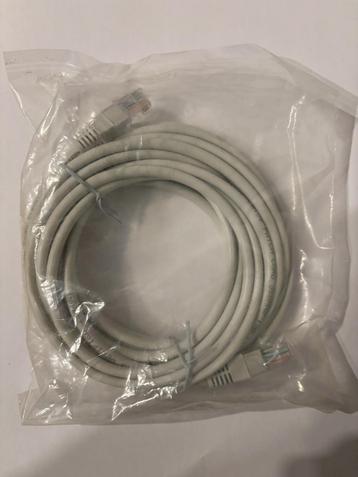 Gloednieuwe RJ45 2m 1Gb ethernetkabels prijs per 1/5/10st beschikbaar voor biedingen