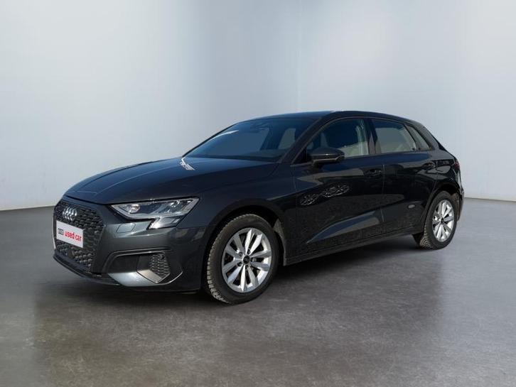 Audi A3 GPS*Carplay*Capteurs Av/Ar*Clim auto, Auto's, Audi, Bedrijf, A3, Airbags, Airconditioning, Bluetooth, Boordcomputer, Centrale vergrendeling