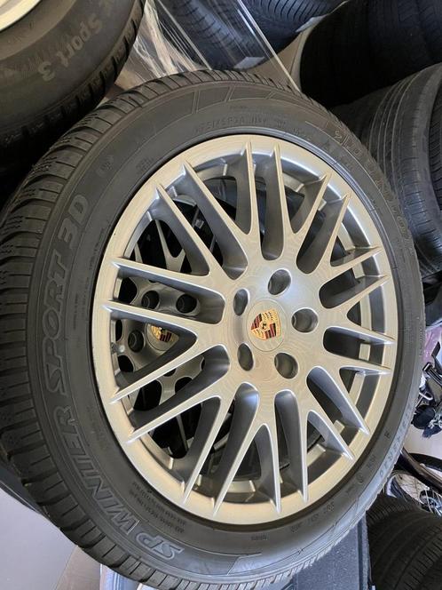 nr74 20inch Originele Porsche Cayenne velgen met winterbande, Auto-onderdelen, Banden en Velgen, Banden en Velgen, Winterbanden