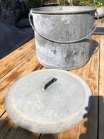 Ancien chaudron en zinc avec couvercle, Enlèvement