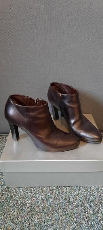 Damesschoenen Guglielmo Rotta m 38,5 zwart beschikbaar voor biedingen