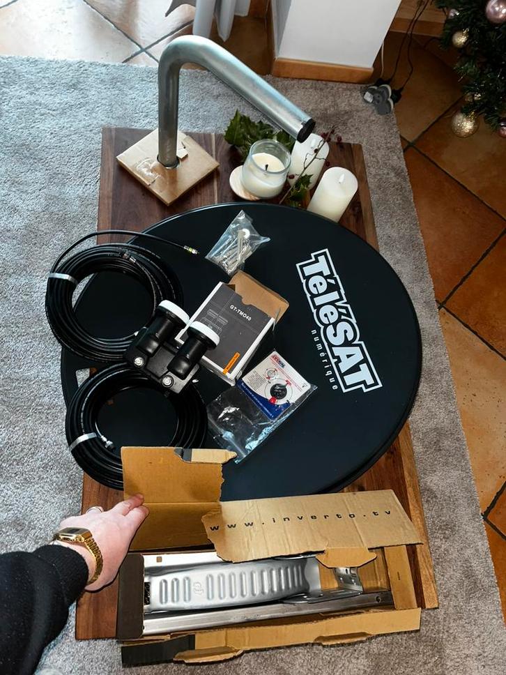 Parabola (nieuwe kit), Audio, Tv en Foto, Schotelantennes, Zo goed als nieuw, Ophalen