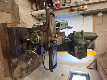 Freesmachine Metaal Abene VHF beschikbaar voor biedingen