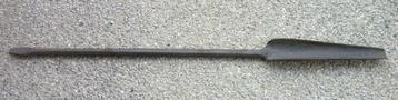 Outil ancien : genre de gouge d'une longueur de 56 cm. beschikbaar voor biedingen