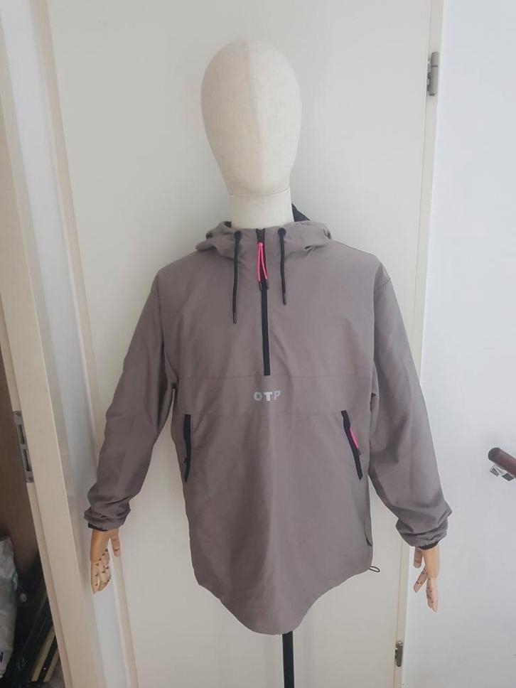 Off The Pitch anorak • XL • zgan, Kleding | Heren, Jassen | Zomer, Zo goed als nieuw, Maat 56/58 (XL), Bruin, Ophalen of Verzenden