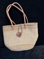 Rieten tas, Handtassen en Accessoires, Tassen | Damestassen, Ophalen, Zo goed als nieuw, Bruin, Overige typen