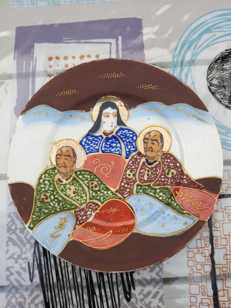 porcelaine: assiette japonaise, Enlèvement ou Envoi