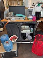 Set kampeermateriaal, oa. kookstel, keukenkast, waterkoker,., Ophalen, Gebruikt, Campingkast