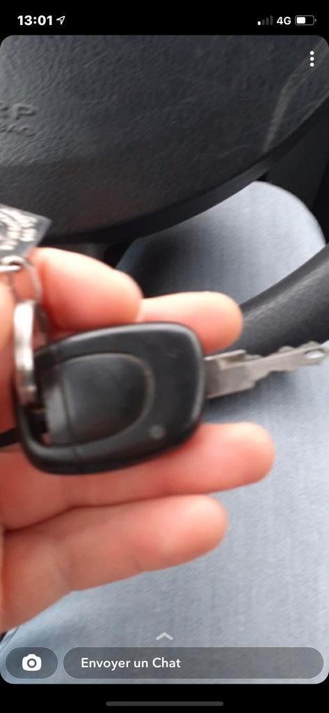 Programmation clé peugeot Renault Citroën fiât Opel, Zakelijke goederen, Stock en Retail | Verkoopwagens