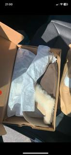 Ugg schoenen sletsen maat 36-37, Kleding | Dames, Ophalen, Zo goed als nieuw