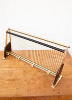 Porte-manteau mural vintage en laiton et bois moderne, Maison & Meubles, Enlèvement, Comme neuf, Bois