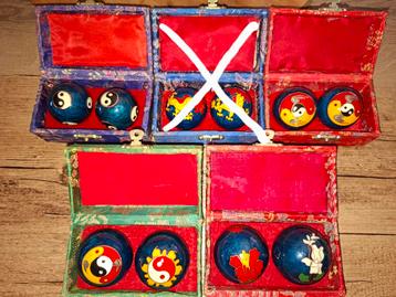 Baodingballen. beschikbaar voor biedingen