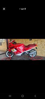 Ducati 906 paso, Motoren, 2 cilinders, 900 cc, Sport, Particulier