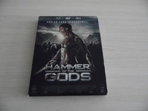 HAMMER OF THE GODS   BLU-RAY   +   DVD, CD & DVD, Blu-ray, Comme neuf, Action, Enlèvement ou Envoi