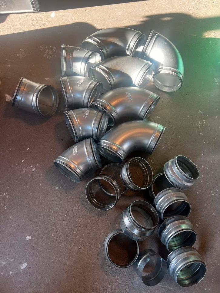 Ventilatie hulpstukken, Doe-het-zelf en Bouw, Buizen en Afvoer, Nieuw, Bochten, Ophalen