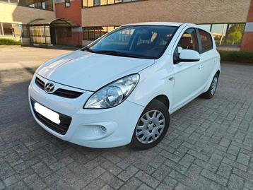 Hyundai i20 1.2i/ 126.000km/ 2011/ Euro 5/ Airco/ Benzine beschikbaar voor biedingen