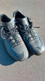 Chaussures de football Nike taille 44, Enlèvement, Comme neuf