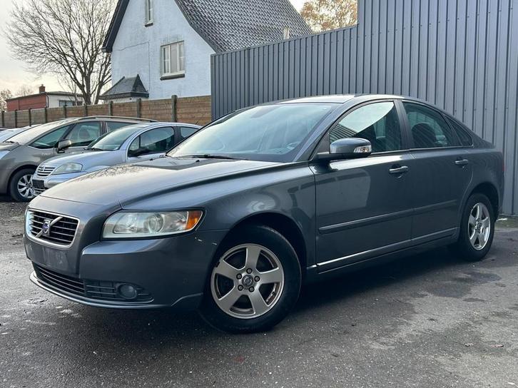 Volvo S40 1.8 Momentum, Autos, Volvo, Entreprise, Achat, S40, ABS, Airbags, Air conditionné, Ordinateur de bord, Verrouillage central