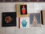 Lot boeken Chinese Jade & Keramiek, Ophalen of Verzenden