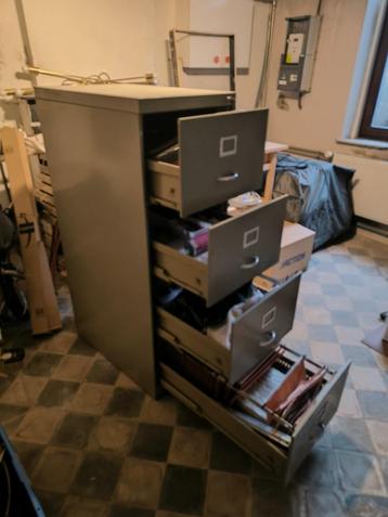 Archiefkast - ladekast beschikbaar voor biedingen