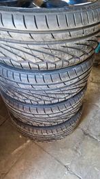 Pneu toyo proxes tr1 215 35 18r 84w, Auto-onderdelen, Banden en Velgen, Band(en)