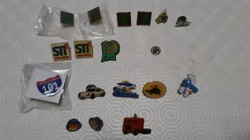 Diverse mooie pins speldjes buttons & sommige PINS zeldzaam beschikbaar voor biedingen