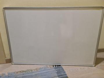 WhiteBoard Wandmontage 90 cm x 60 cm