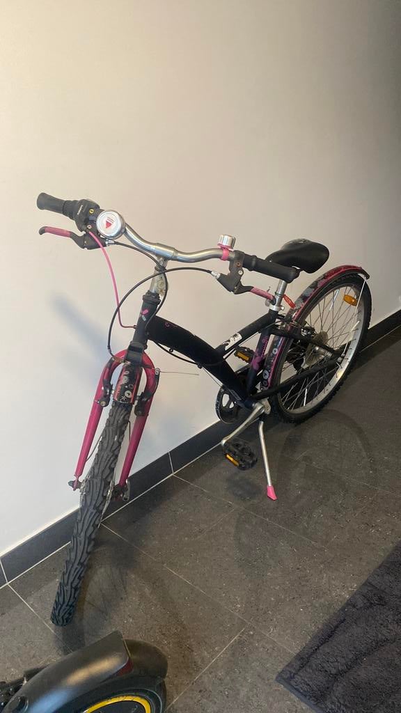 Vélo Btwin pour filles (24 pouces), Lowrider, Frein sur jante, Femmes, Acier