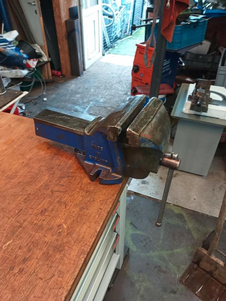 Grote ZWARE bankschroef RECORD NR 8 ENGLAND, Doe-het-zelf en Bouw, Werkbanken, Bankschroef, Ophalen of Verzenden