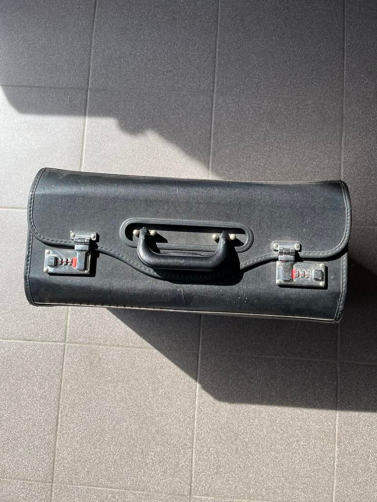 Pilotenkoffer, Ophalen, Zo goed als nieuw