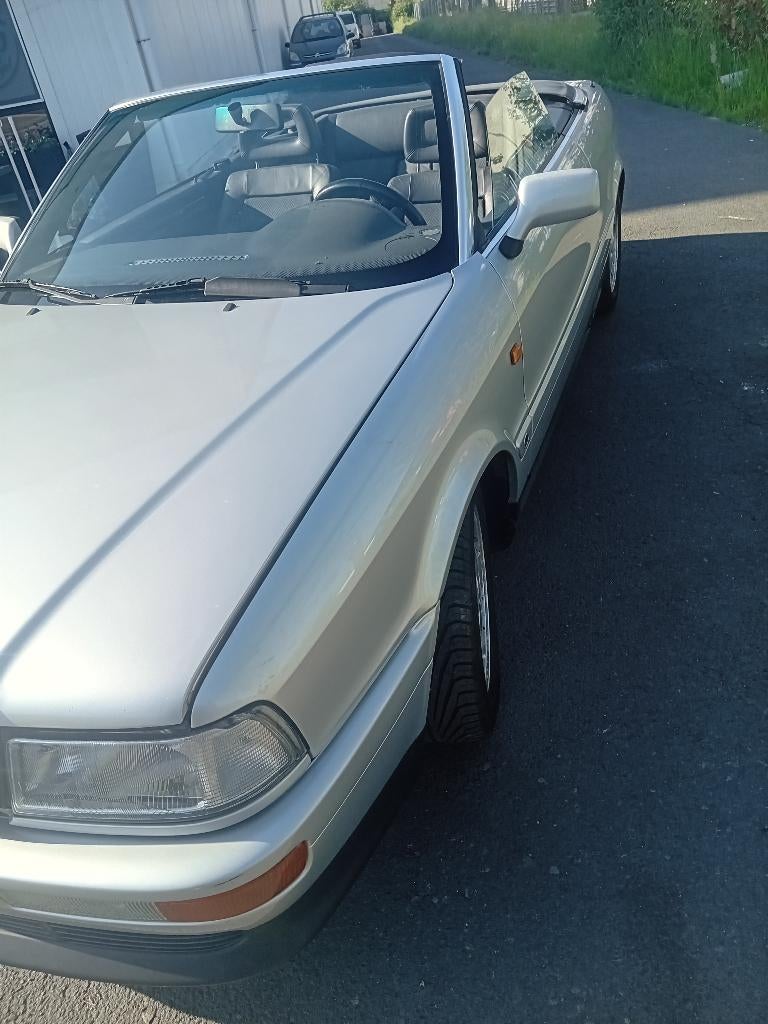 Audi 80 cabrio 2600cc v6 oltimer, Auto's, Oldtimers, Voorwielaandrijving, Cabriolet, Leder en Stof, Handgeschakeld