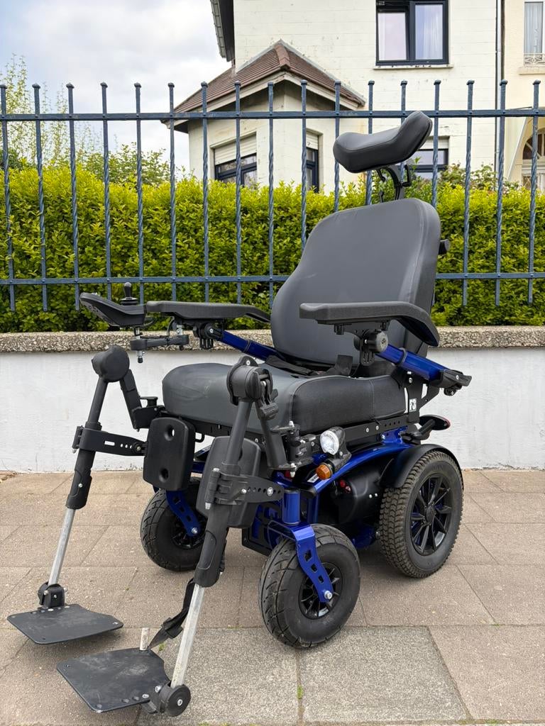 Fauteuil roulant électrique Vermeiren Forest F3 état neuf, Divers, Chaises roulantes, Comme neuf, Fauteuil roulant électrique