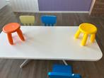Kindertafel met 5 stoeltjes, Ophalen, Gebruikt