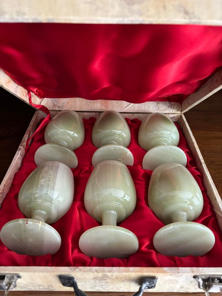 Set 6 onyx marmeren wijnglazen goblets originele koffer, Ophalen, Zo goed als nieuw, Overige typen