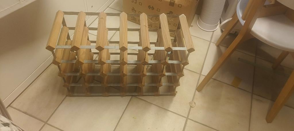 Flessenhouder, Ophalen, Hout