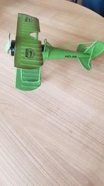 Avion à échelle verte. Nouveau., Collections, Aviation, Enlèvement ou Envoi, Neuf, Modèle réduit