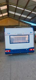 Caravan Wilk met voortent en mover een nog meer, Particulier, Wilk, Banquette en rond, Jusqu'à 4