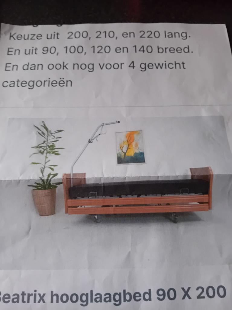 Elektrisch ziekenhuis bed, Diversen, Verpleegmiddelen, Zo goed als nieuw, Ophalen
