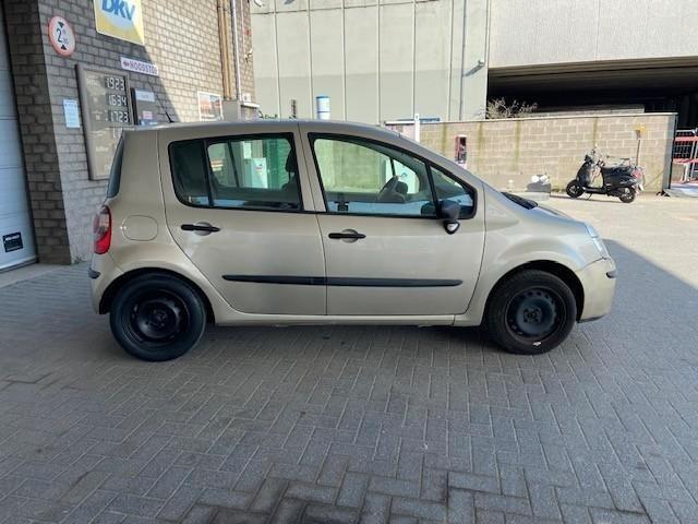 Renault modus , 88000 km, benzine , 1.2 cc, Auto's, Renault, Particulier, Modus, Airconditioning, Benzine, Euro 4, 5 deurs, Handgeschakeld