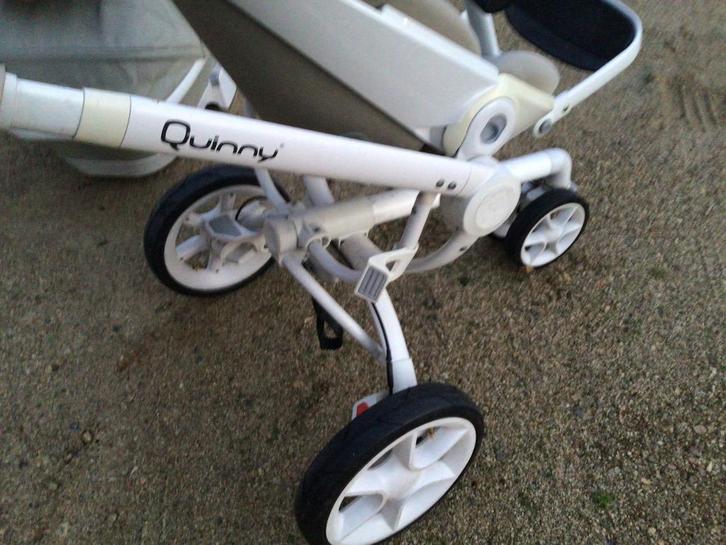 Buggy Quinny, sac de couchage, etc., Enfants & Bébés, Buggys, Quinny, Enlèvement