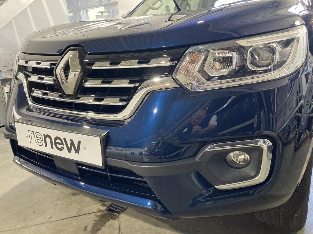 Renault Alaskan dCi 160 Pk 4 x 4 Dubbel Cabine (18.000 + Bt, Auto's, Bestelwagens en Lichte vracht, 4x4, ABS, Airbags, Bluetooth