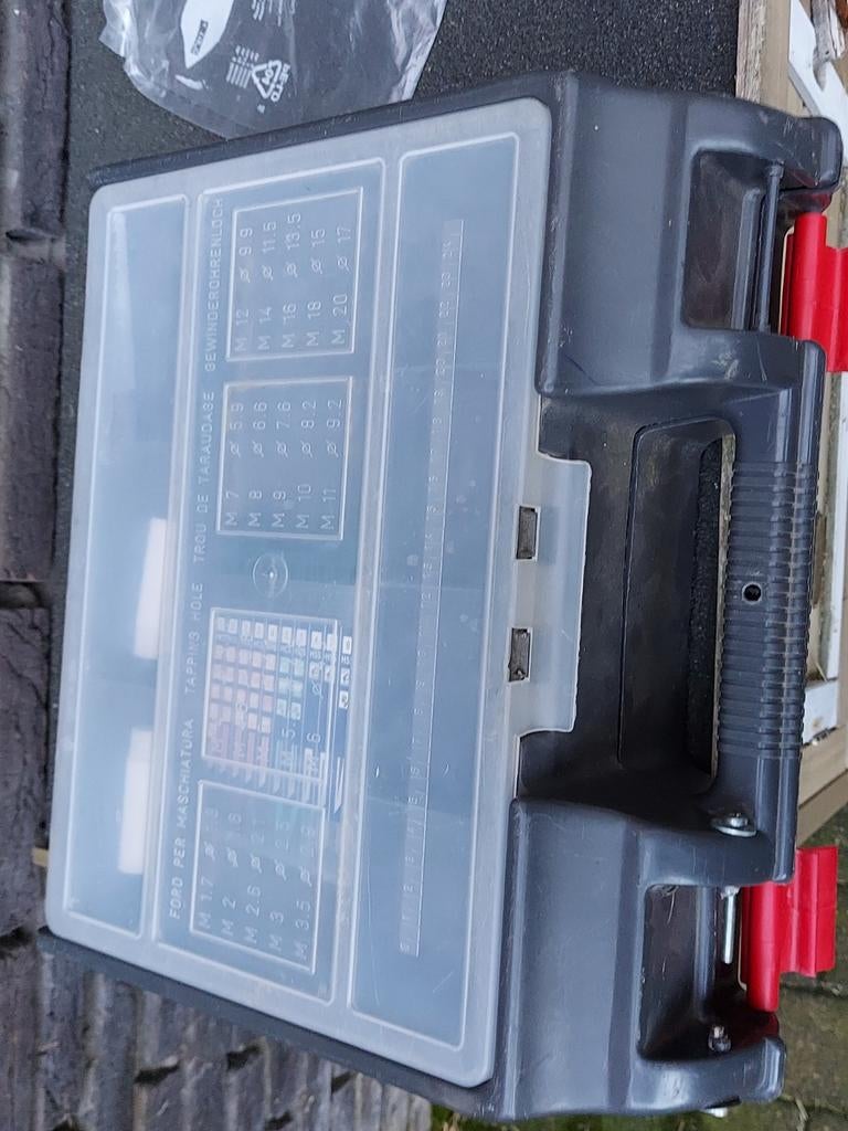 Decoupeerzaag, Ophalen, Decoupeerzaag