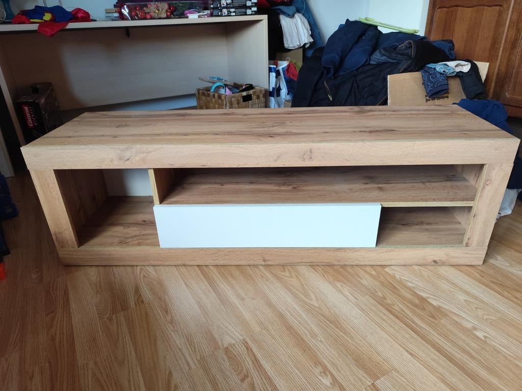 Meuble TV, Enlèvement