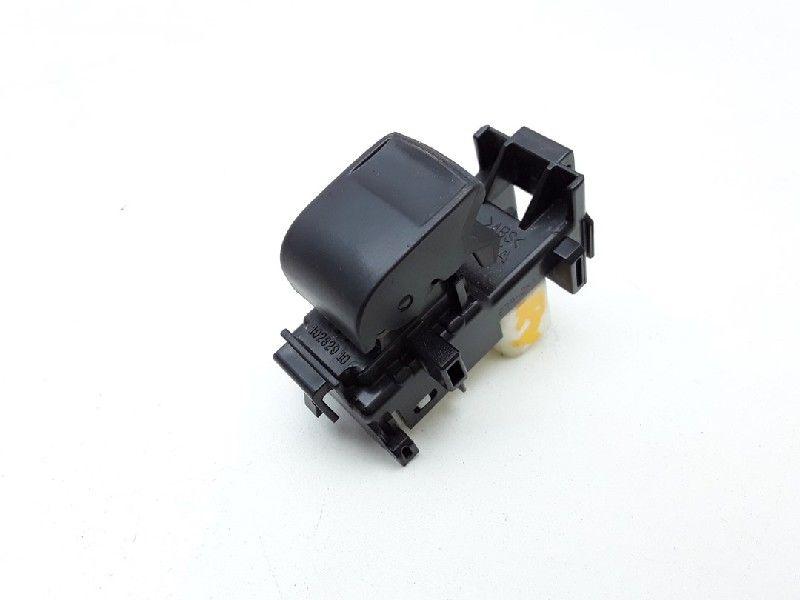 COMMUTATEUR VITRES ELECTRIQUES Toyota Yaris III (P13), Utilisé, Toyota